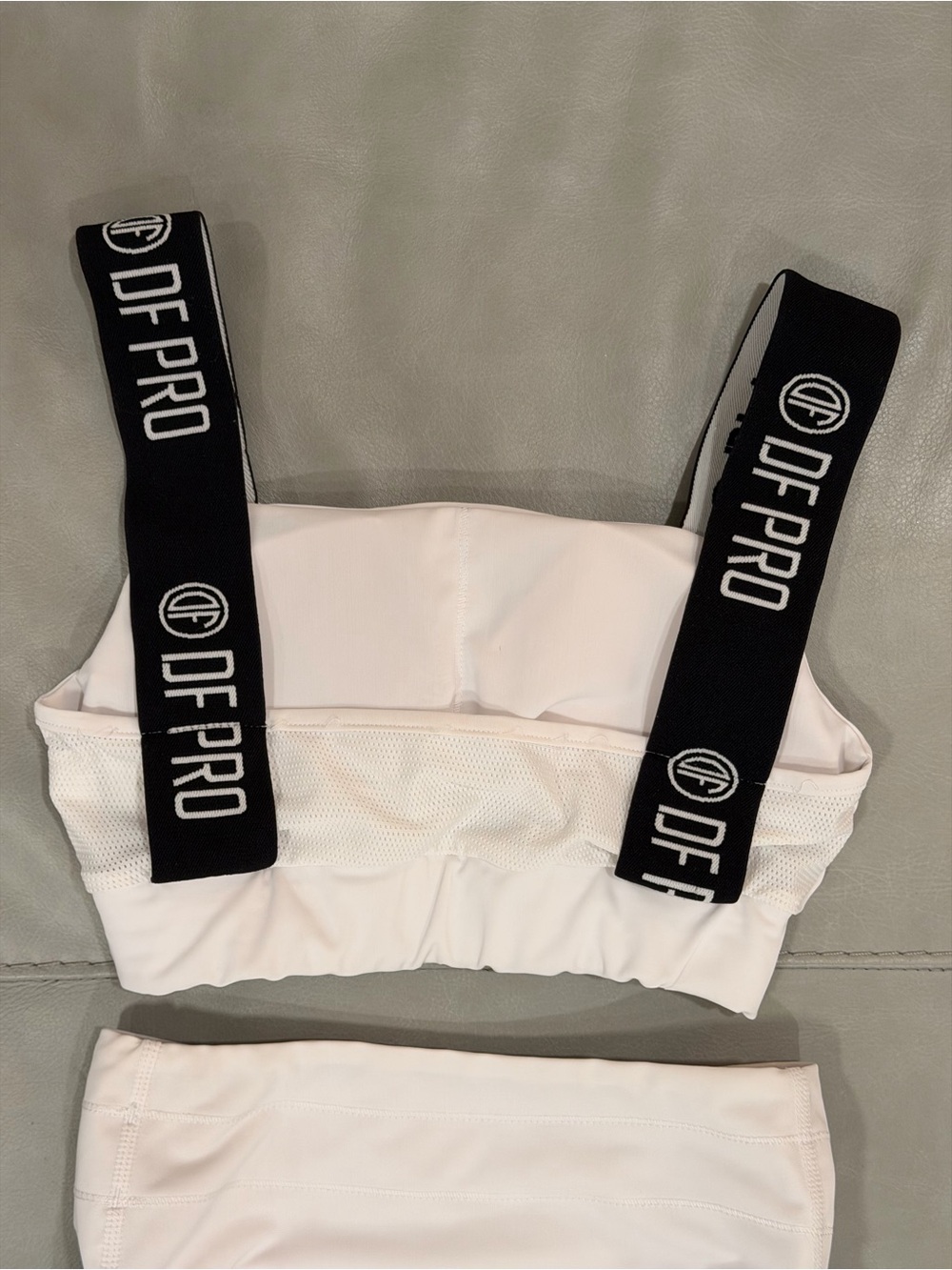DF Original Pro Bianco White Sports Bra & Biker Shorts Set Size XS/S - Picture 7 of 13